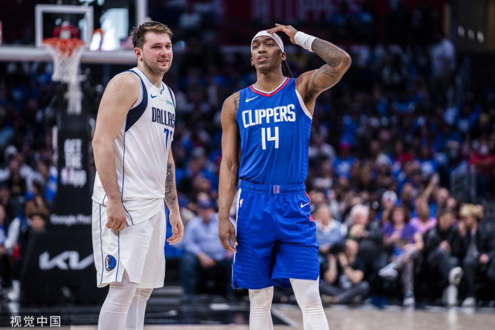 在湖人对阵 在湖人对阵